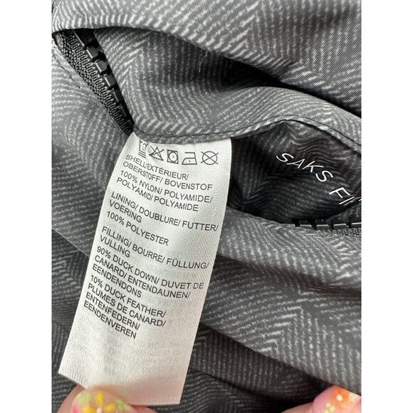 Saks Fifth Avenue Gray Duck Down Bomber Jacket Men’s Size Medium Classic Luxury - Picture 6 of 9